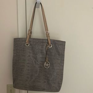 Beautiful Snakeskin Michael Kors Tote